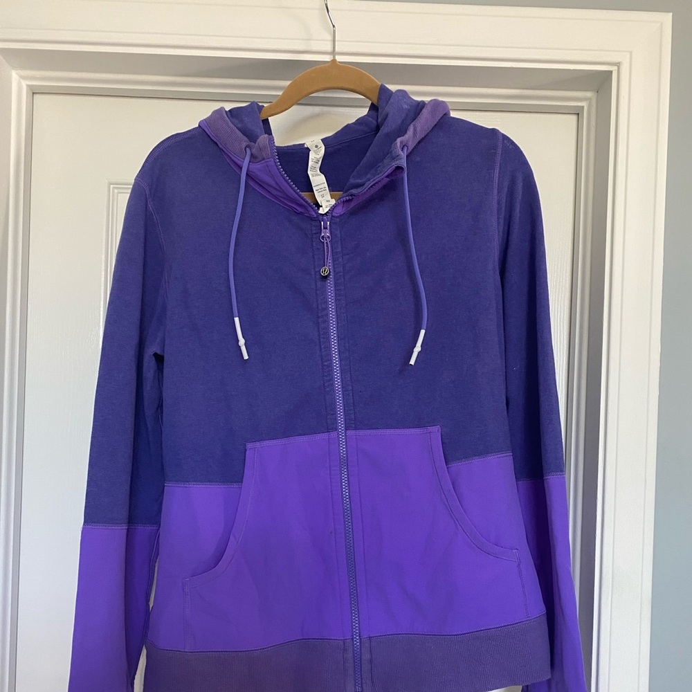 LuLu Lemon zippered hoodie/jacket